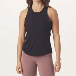 Glyder Airflow Tank in Black - women