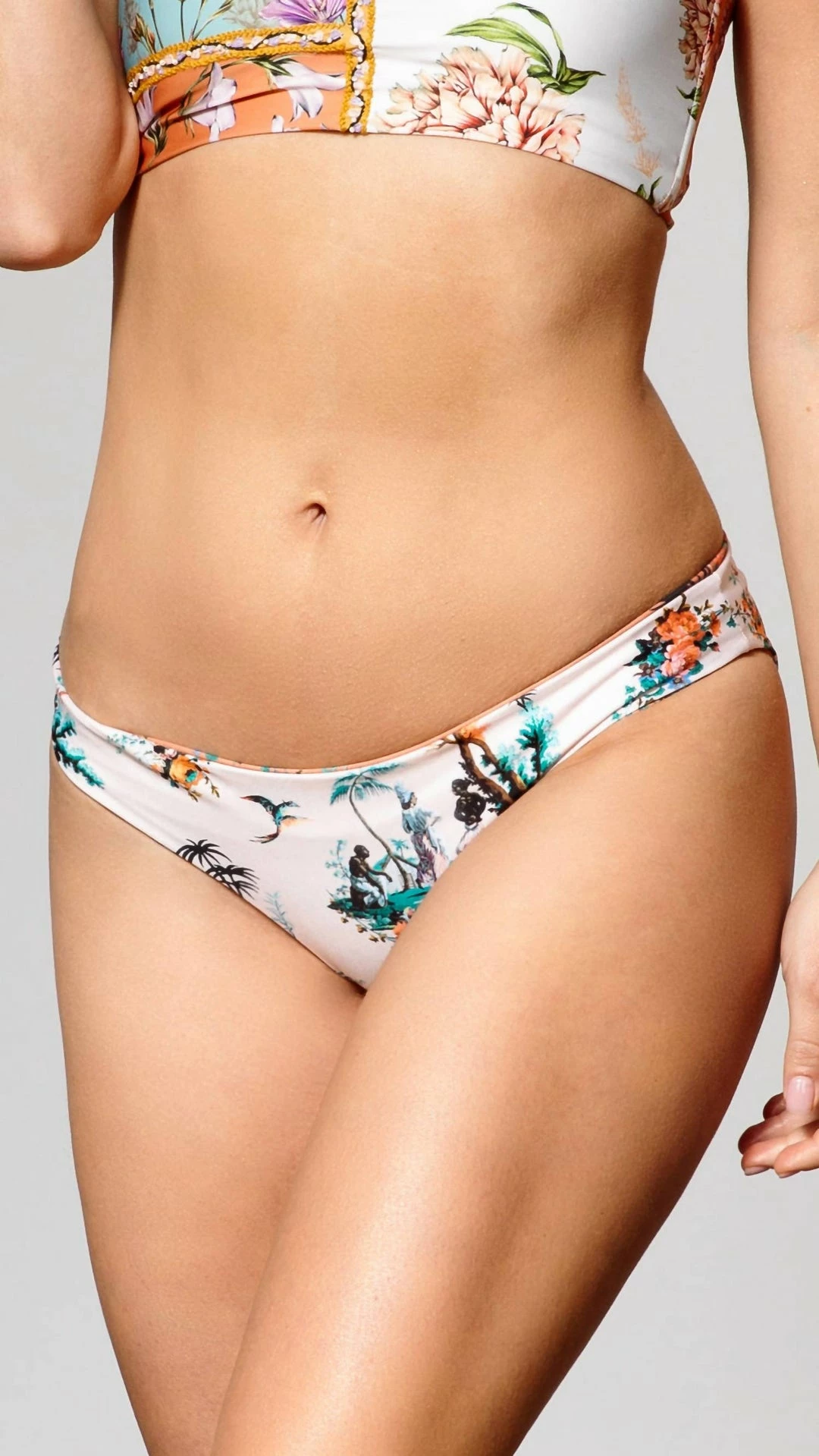 Agua Bendita Audrey Pavana Reversible Bottom in Rust/Tropical Surf Print - women 3 Agua Bendita Audrey Pavana Reversible Bottom in Rust/Tropical Surf Print - women