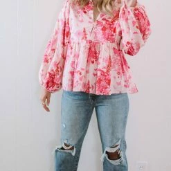 Victoria Dunn Middleton Blouse in Secret Garden - women 10 Victoria Dunn Middleton Blouse in Secret Garden - women -Premium Sales 3137e36be5b2497a8440d4617cadd329 e8e620d1 e267 4375 a92c d11dfdd95ccf 1080x