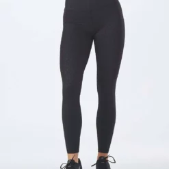 Glyder Tapper Legging in Black Embossed - women