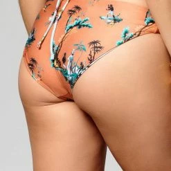 Agua Bendita Audrey Pavana Reversible Bottom in Rust/Tropical Surf Print - women 7 Agua Bendita Audrey Pavana Reversible Bottom in Rust/Tropical Surf Print - women -Premium Sales 93a542d3163f4593ab38839371250570 1080x