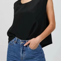 Humanoid Sevril Top in Blackish - women -Premium Sales e5db5dc22bea4ba6aabd8ece41681c54 1080x