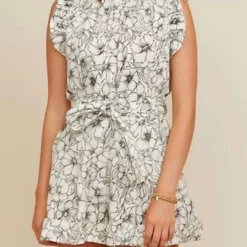 Christy Lynn Diandra Short in Etched Floral - women